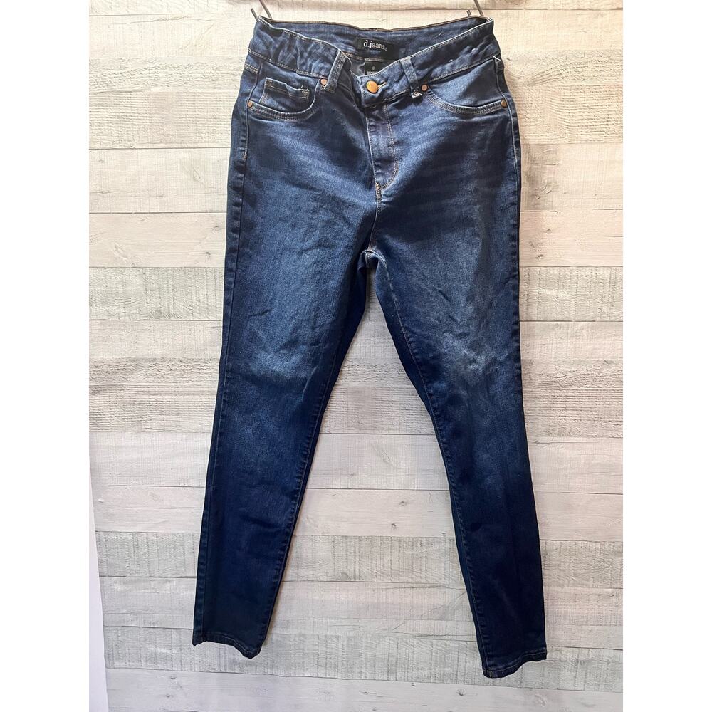 D. Jeans  Women's 8 Skinny Jeans Medium Wash